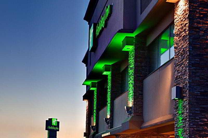 Holiday Inn Calgary Airport By Ihg Екстериор снимка