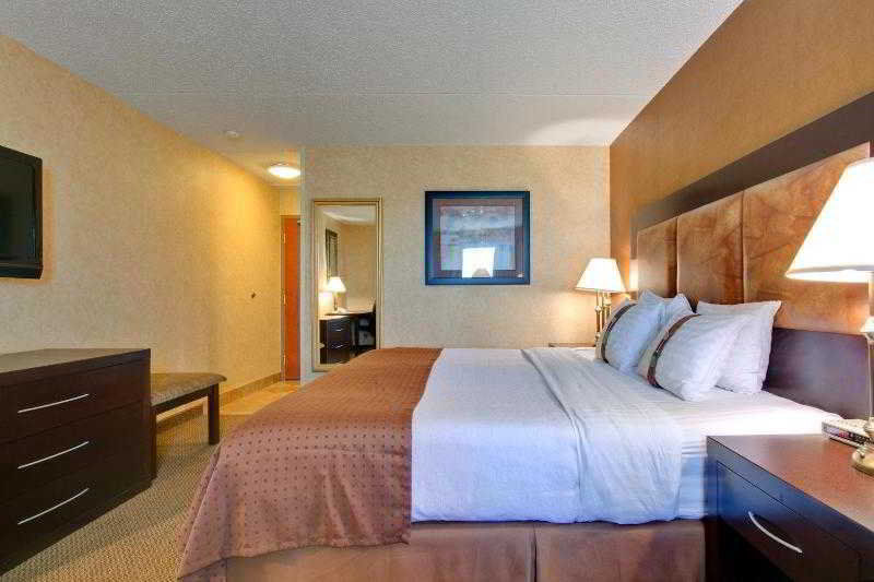 Holiday Inn Calgary Airport By Ihg Екстериор снимка